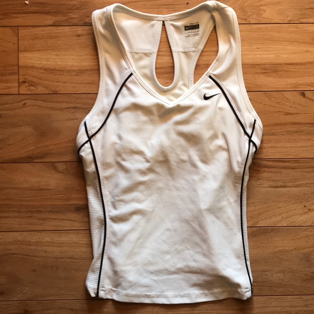 NIKE workout tank